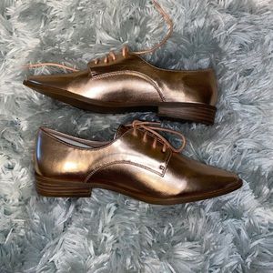 Rose Gold flats